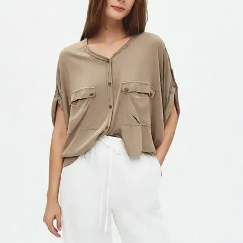 Reitmans Brown Viscose Short Sleeve Shirt